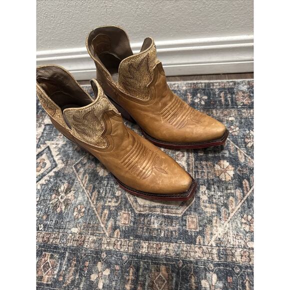 ARIAT Hazel Western Boot WOMENS 7.5B 38 Booties Heels Cowboy - Picture 3 of 7